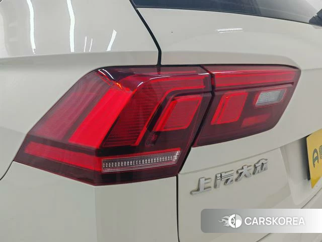 Volkswagen Tiguan L id 4219620 из Китая 19