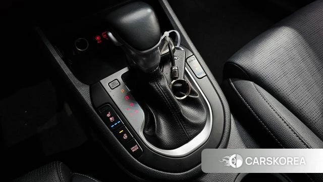Kia Come New K3 id 4923768 из Кореи 19