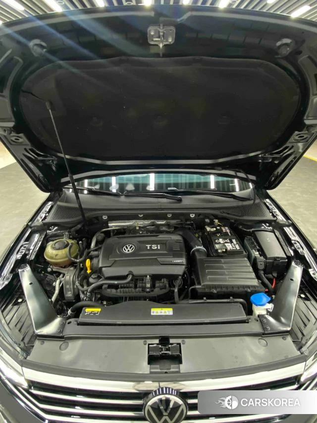 Volkswagen Magotan id 4258475 из Китая 19