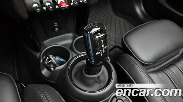 Mini Cooper S Convertible id 2700989 из Кореи 19