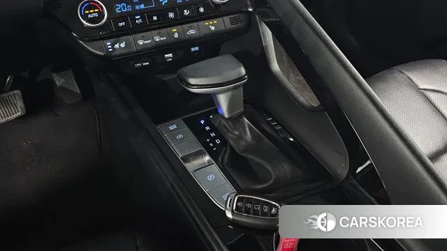 Hyundai Avante Hybrid (CN7) id 3143137 из Кореи 19