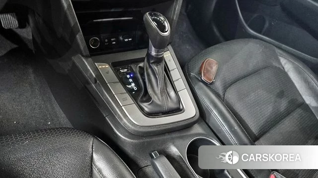 Hyundai Avante AD id 3924968 из Кореи 19