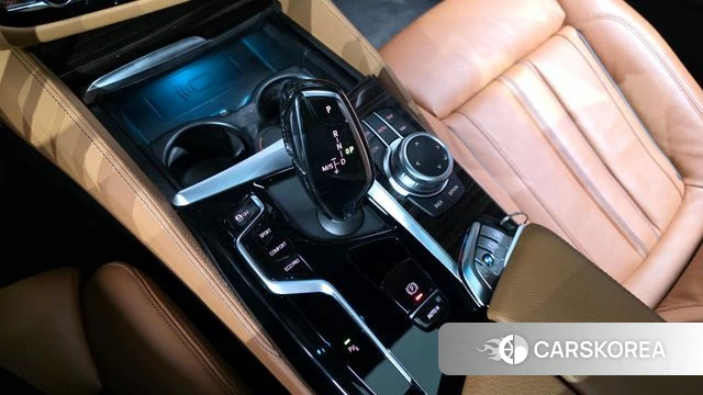 BMW 5 Series (G30) id 4550119 из Кореи 33