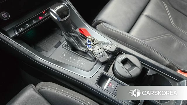 Audi Q3 (F3) id 4324827 из Кореи 30