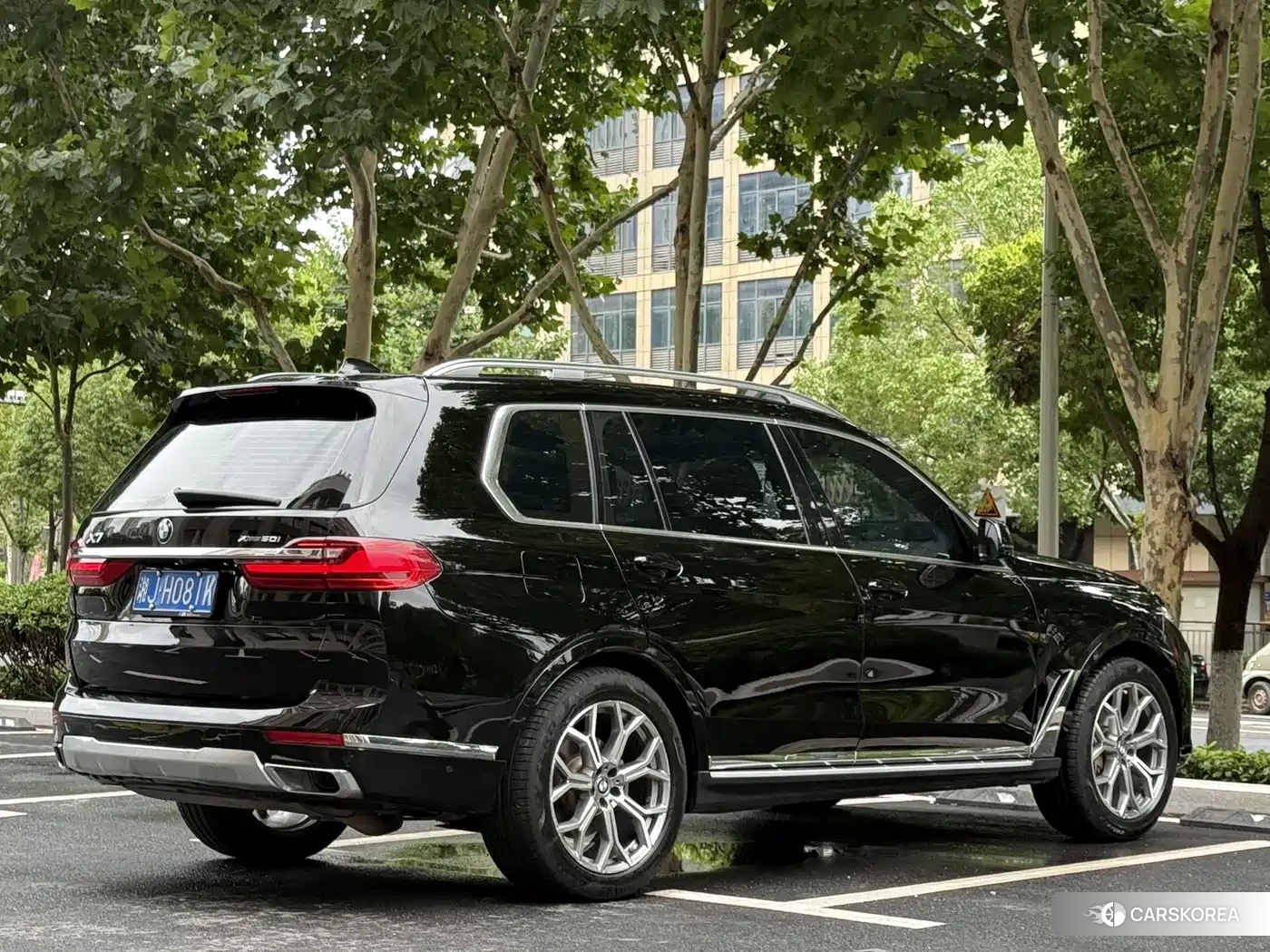 BMW X7 id 4577621 из Китая 9