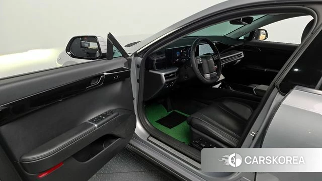 Hyundai Grandeur (GN7) id 3914489 из Кореи 19