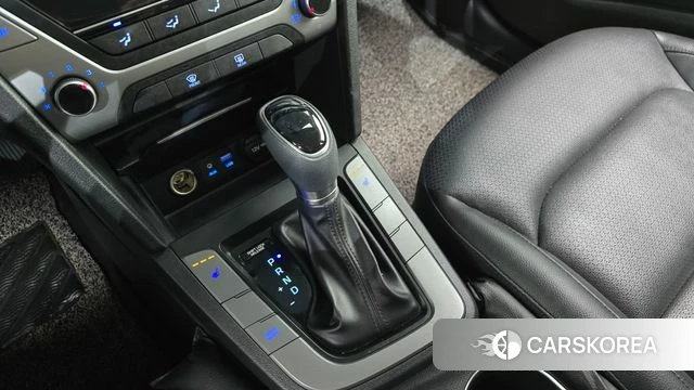 Hyundai Avante AD id 4543520 из Кореи 31