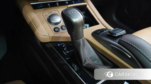 Lexus New ES300h id 4596383 из Кореи 19