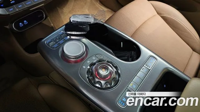 Genesis GV60 id 2874460 из Кореи 19