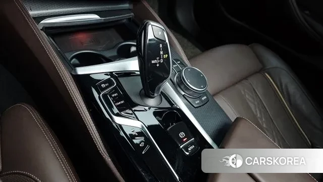 BMW 5 Series (G30) id 3685092 из Кореи 19