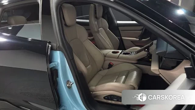 Porsche Taycan id 3524335 из Кореи 19