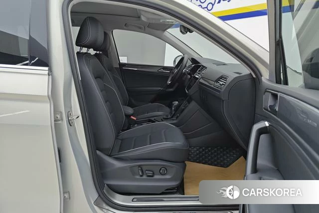 Volkswagen Tiguan L id 4207354 из Китая 15