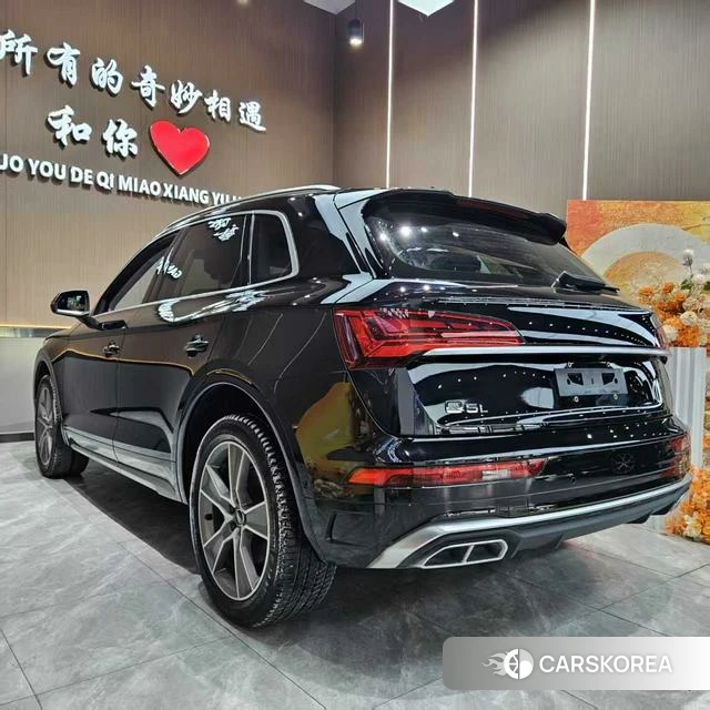 Audi Q5L id 4256735 из Китая 9