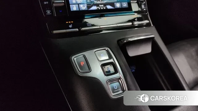 Hyundai The New Grandeur IG Hybrid id 3378245 из Кореи 19