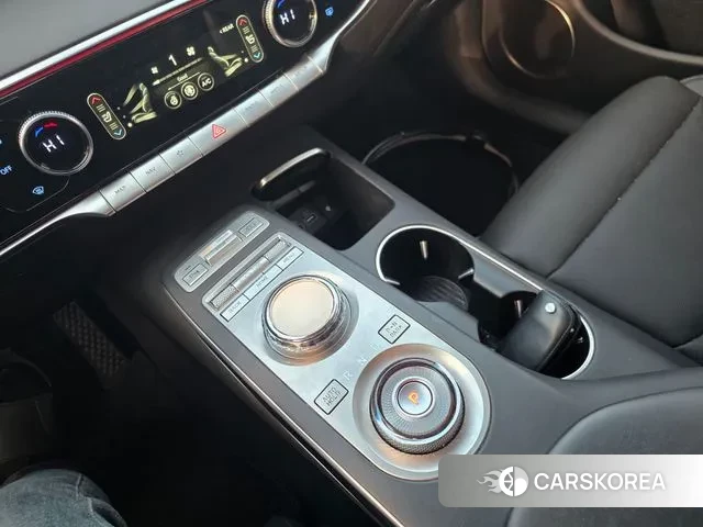 Genesis GV70 id 3349084 из Кореи 18