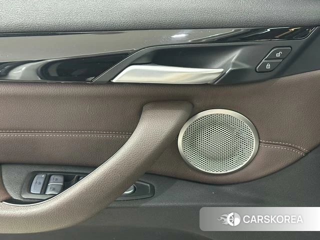 BMW X1 id 4275507 из Китая 21