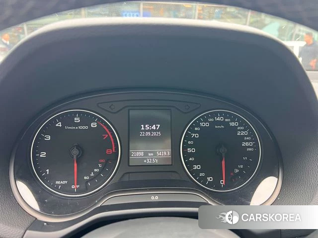 Audi Q2L id 4258289 из Китая 9