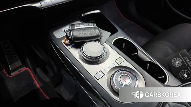 Genesis GV70 id 4500796 из Кореи 19