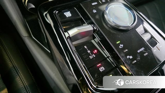 BMW 5 Series (G60) id 4307923 из Кореи 19