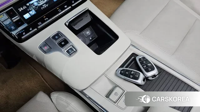 Hyundai The New Grandeur IG id 3707451 из Кореи 19