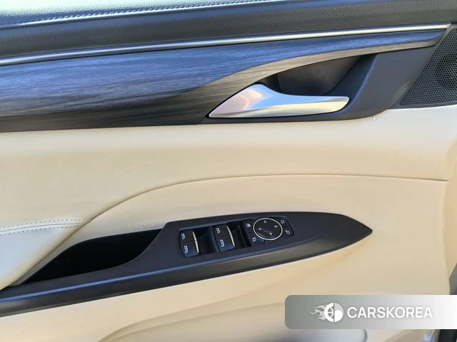 Buick GL8 id 3908333 из Китая 25