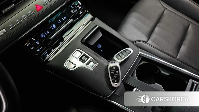 Hyundai The New Grandeur IG Hybrid id 4899186 из Кореи 19
