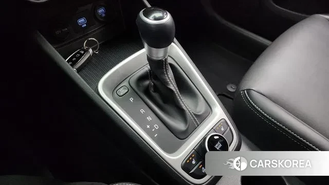 Hyundai Venue id 3297175 из Кореи 19