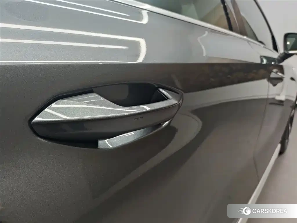 Audi A3 id 4570653 из Китая 24