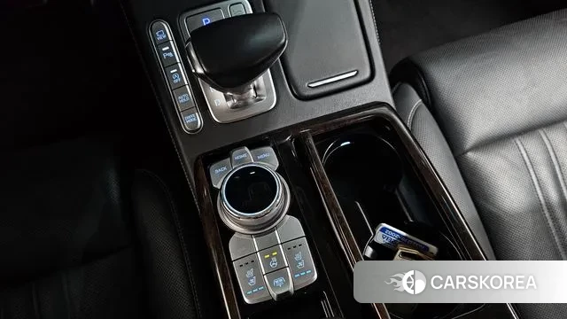 Genesis G90 id 3728413 из Кореи 19