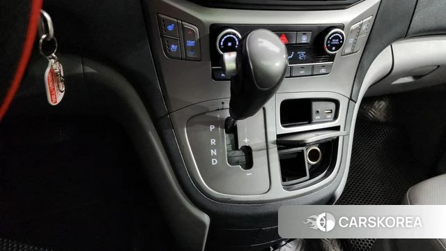 Hyundai The New Grand Starex id 3844407 из Кореи 19