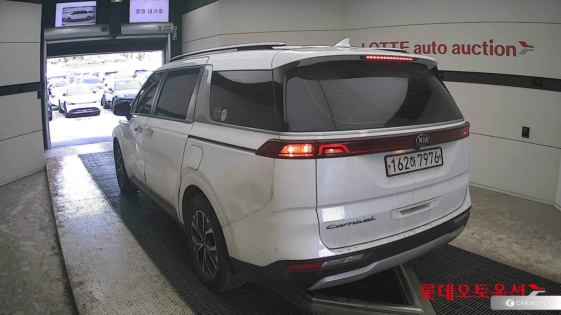 Kia Carnival id 4296886 из Кореи 37