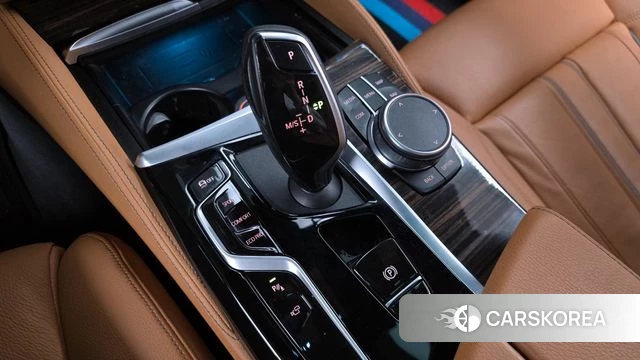 BMW 5 Series (G30) id 4293775 из Кореи 33