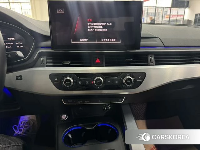 Audi A4L id 4399738 из Китая 15