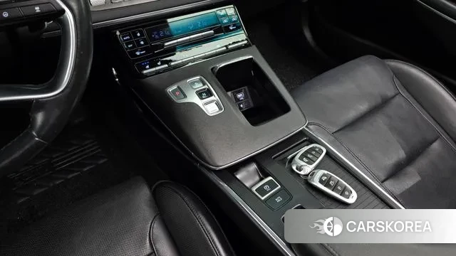 Hyundai The New Grandeur IG id 3385370 из Кореи 19