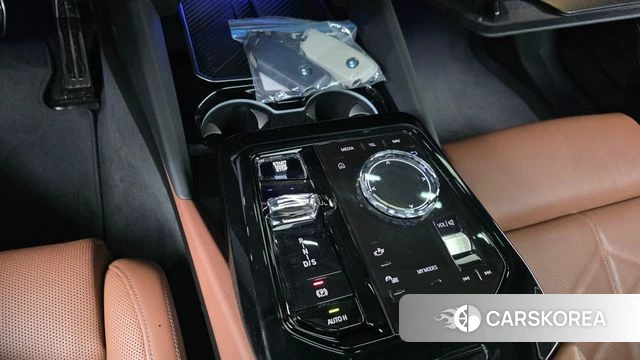 BMW 5 Series (G60) id 4360235 из Кореи 33