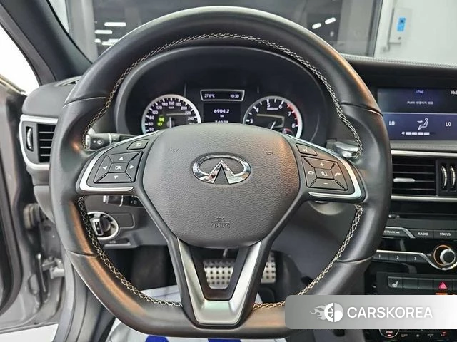 Infiniti Q30 id 4732804 из Кореи 17