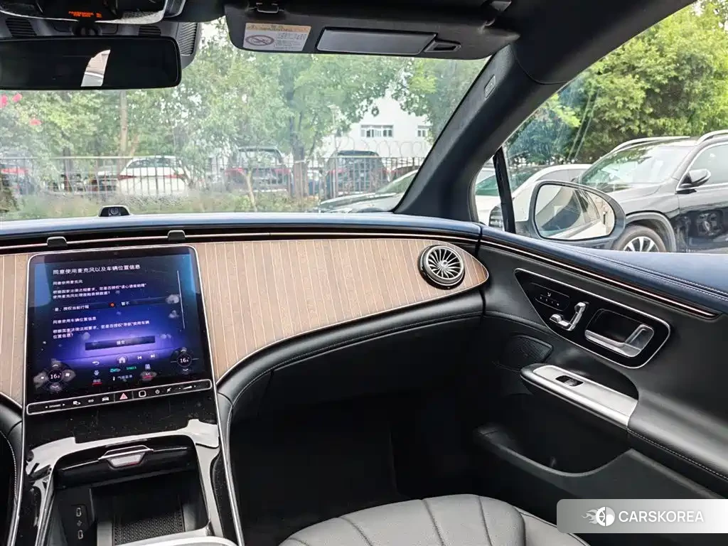 Mercedes-Benz EQE id 4601849 из Китая 13