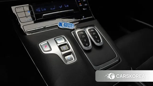 Hyundai The New Grandeur IG id 2931563 из Кореи 19