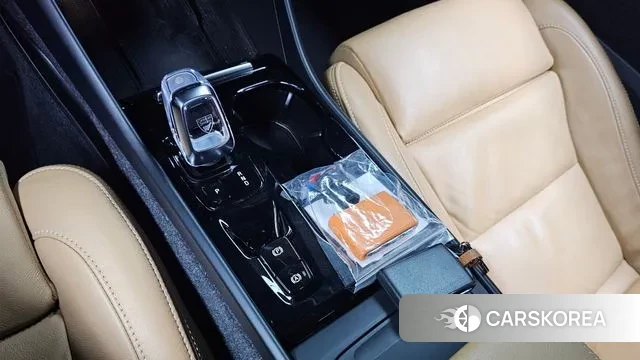 Volvo XC40 id 3691187 из Кореи 19