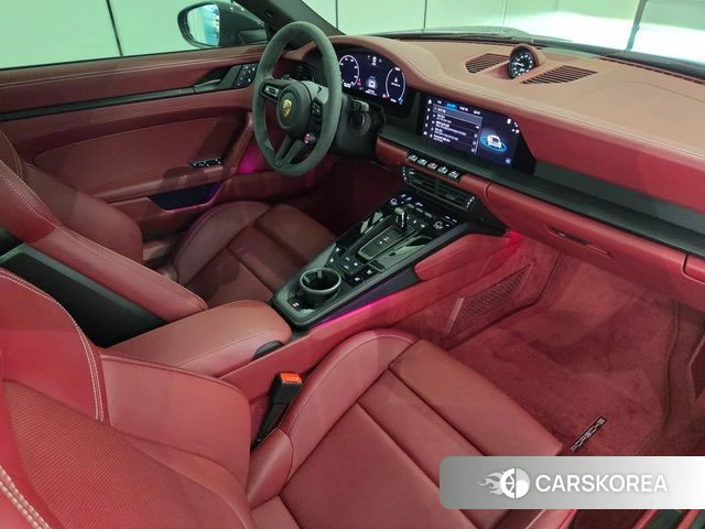 Porsche 911(992) id 4456142 из Кореи 11
