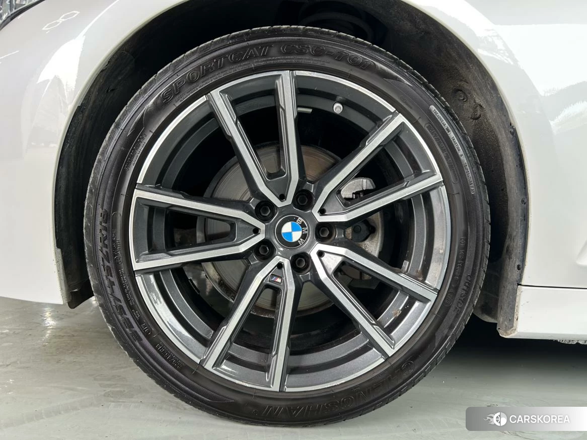 BMW 3 series id 4405904 из Китая 21