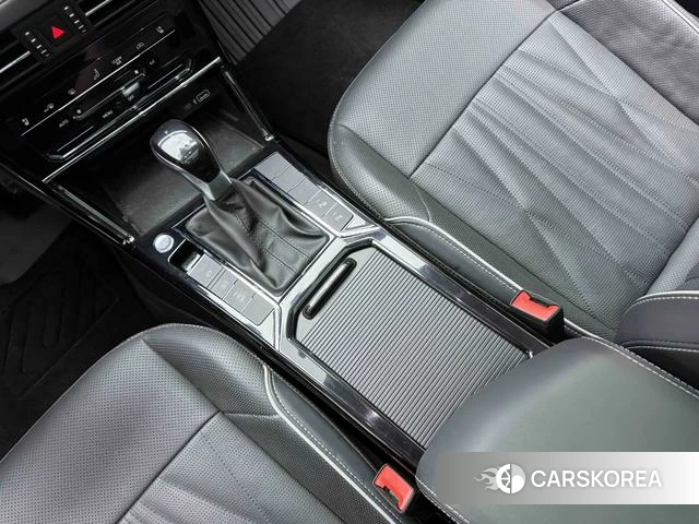Volkswagen Passat id 4341634 из Китая 17