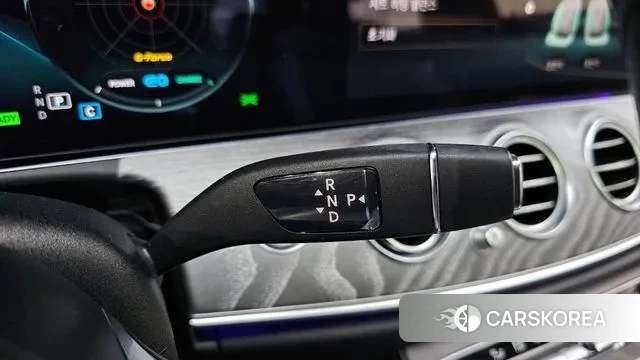 Mercedes-Benz E-Class W213 id 3556096 из Кореи 19