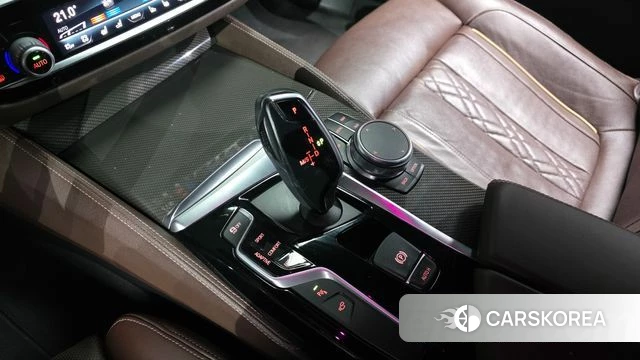 BMW 5 Series (G30) id 3845375 из Кореи 19