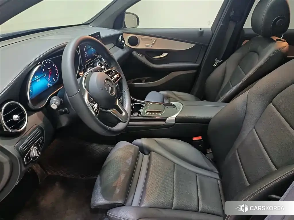 Mercedes-Benz GLC Coupe id 4576387 из Китая 16