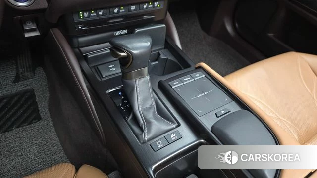 Lexus ES300h 7th generation id 4625347 из Кореи 30