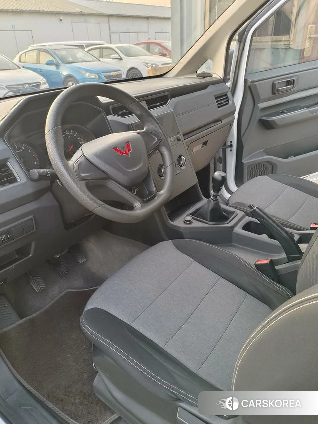 Wuling Automobile Wuling Hongguang PLUS id 4235050 из Китая 9