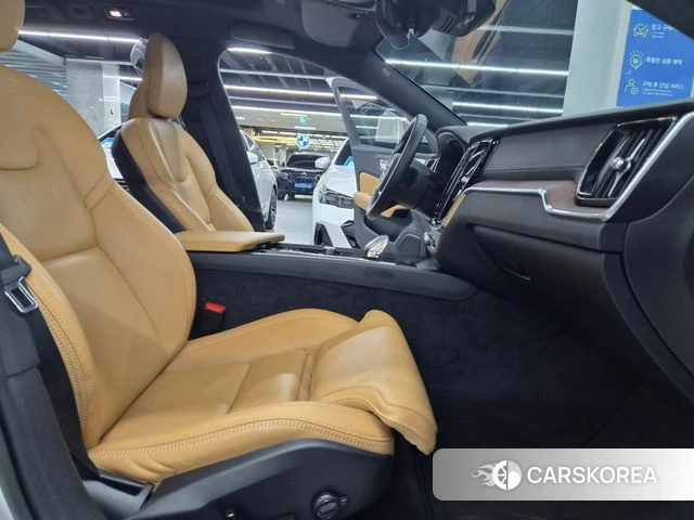 Volvo V60 Cross-Country 2nd Generation id 4599930 из Кореи 19
