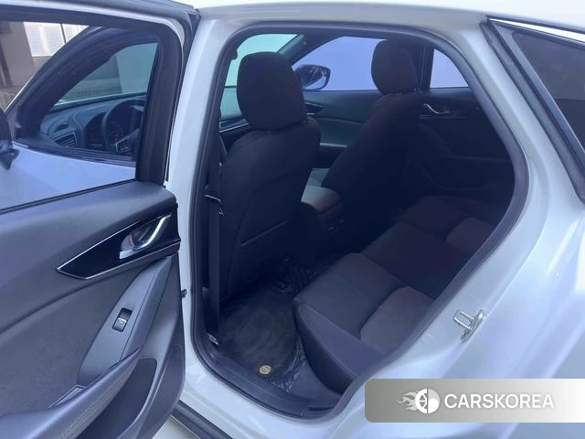 Mazda CX-4 id 4278344 из Китая 25