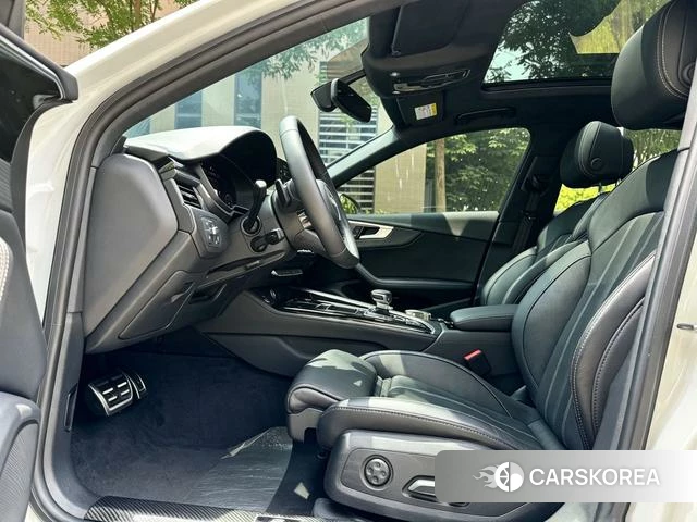 Audi A4L id 4348806 из Китая 14